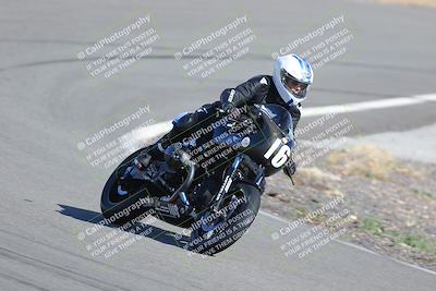 media/Feb-05-2023-Classic Track Day (Sun) [[c35aca4a42]]/Group 3/session 1 turn 9/